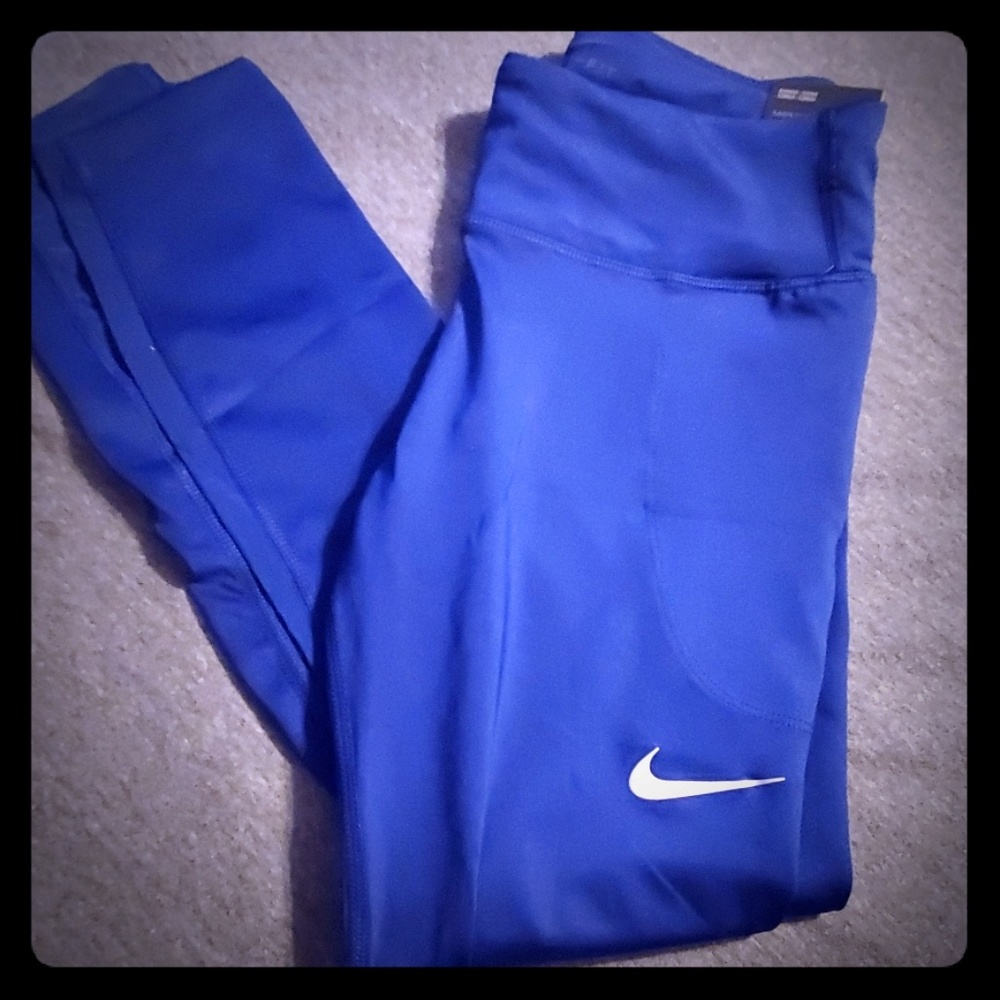 Nike leggings